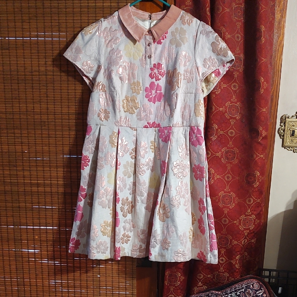 Mod Cloth brocade with pink and gold metallic accents.